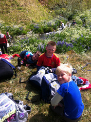 Esjuferð barna á leikjanmámskeiði 2012