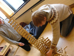 Börn á leikjanámskeiði