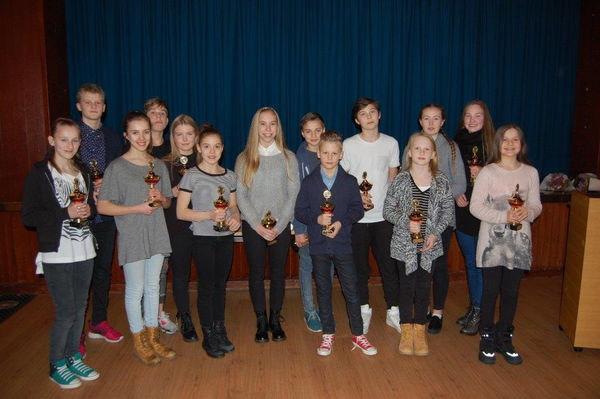 Ungt og efnilegt íþróttafólk 2014 Ungt og efnilegt íþróttafólk 2014