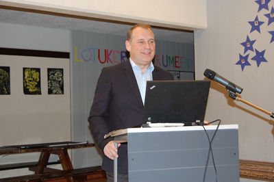 Íbúaþing um íþróttir og æskulýðsmál 2014 Íbúaþing um íþróttir og æskulýðsmál 2014