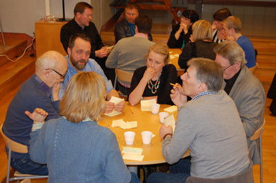 Íbúaþing um íþróttir og æskulýðsmál 2014 Íbúaþing um íþróttir og æskulýðsmál 2014