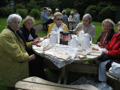 Sumarferð eldri borgara 2006 - í Skallagrímsgarði