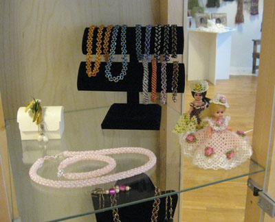 Frá handavinnusýningu eldri borgara 2006