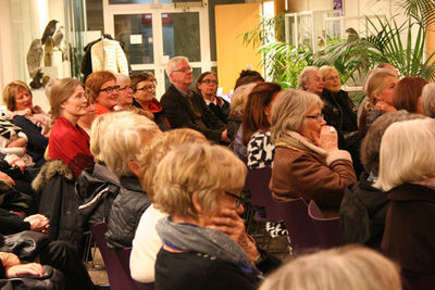 Gestir á höfundakvöldi á bókasafni 2015 Gestir á höfundakvöldi á bókasafni 2015