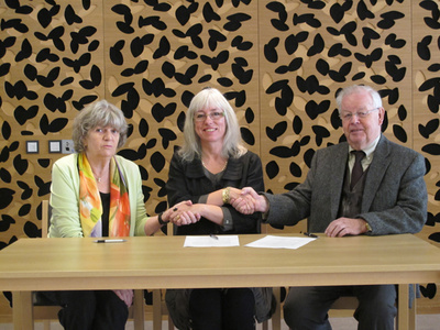 Guðrún Birna Gísladóttir, Ásgerður Halldórsdóttir og Jóhann J. Ólafsson