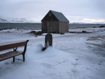 Hákarlaskúr og drykkjarfontur