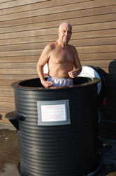 Kaldur pottur í Sundlaug Seltjarnarness