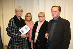 Njáluslóðir Þórhildar Jónsdóttur í Eiðisskeri - gestir