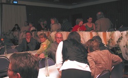 Áheyrendur á tónlistarkvöldi Listaklúpps Nes-Café