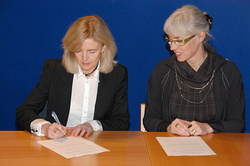 Margrét Björnsdóttir og Ásgerður Halldórsdóttir