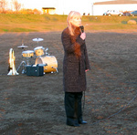 Við fyrstu skóflustungu að gervigrasvelli - Ásgerður Halldórsdóttir