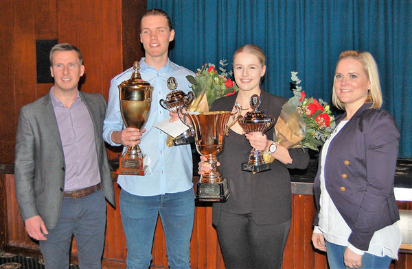 Magnús Örn Guðmundsson, Aron Dagur Pálsson, Elín JónaÞorsteinsdóttir og Sigríður Sigmarsdóttir Magnús Örn Guðmundsson, Aron Dagur Pálsson, Elín JónaÞorsteinsdóttir og Sigríður Sigmarsdóttir