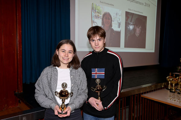 Viðurkenning fyrir félagsmálastörf Viðurkenning fyrir félagsmálastörf