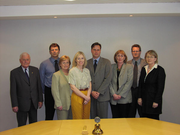 Sigurgeir Sigurðsson ásamt bæjarstjórn 2002-2006 Sigurgeir Sigurðsson ásamt bæjarstjórn 2002-2006