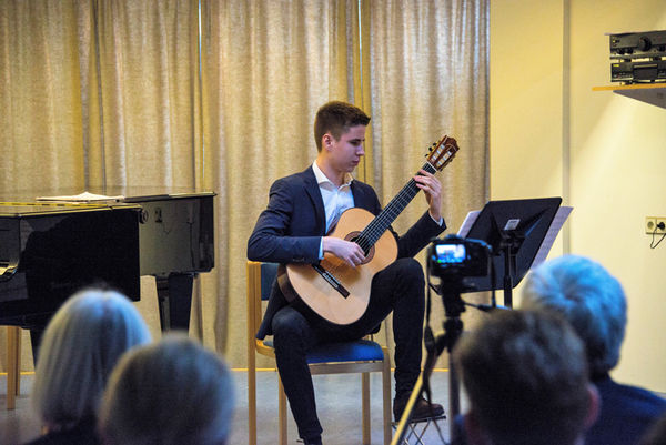 Þorsteinn Sæmundsson Þorsteinn Sæmundsson