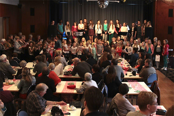 Sungið til styrktar Grensás