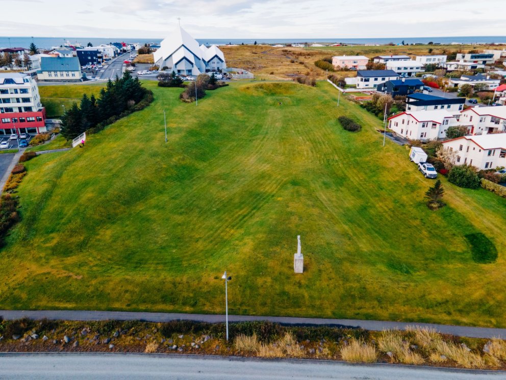 Garðsláttur á Seltjarnarnesi sumarið 2026