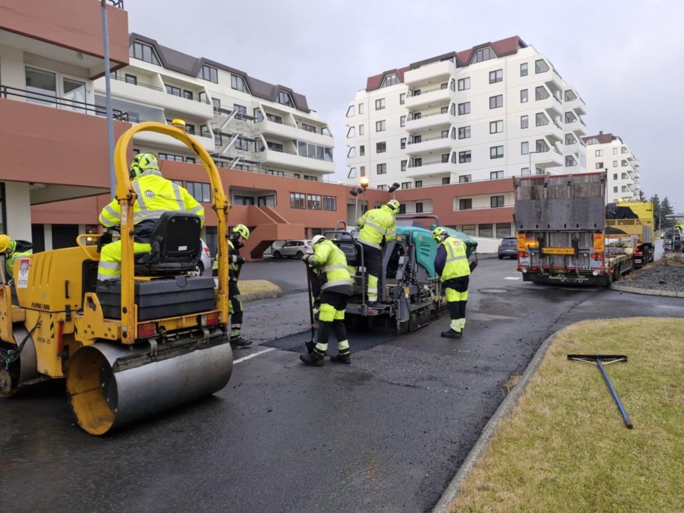 Malbikunarframkvæmdir á Nesinu