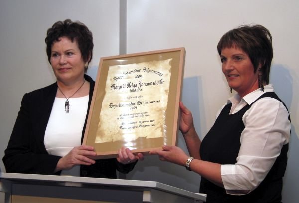 Margrét Helga Jóhannsdóttir, leikkona, valin bæjarlistamaður Seltjarnarness fyrir árið 2004