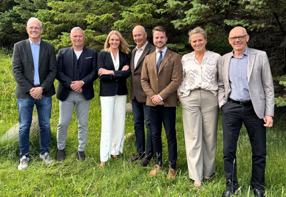 Bæjarstjórn Seltjarnarness 2026-2030. Fv. Björn Jóhannesson, Þór Sigurgeirsson, Elísabet Einarsdótti&hellip;