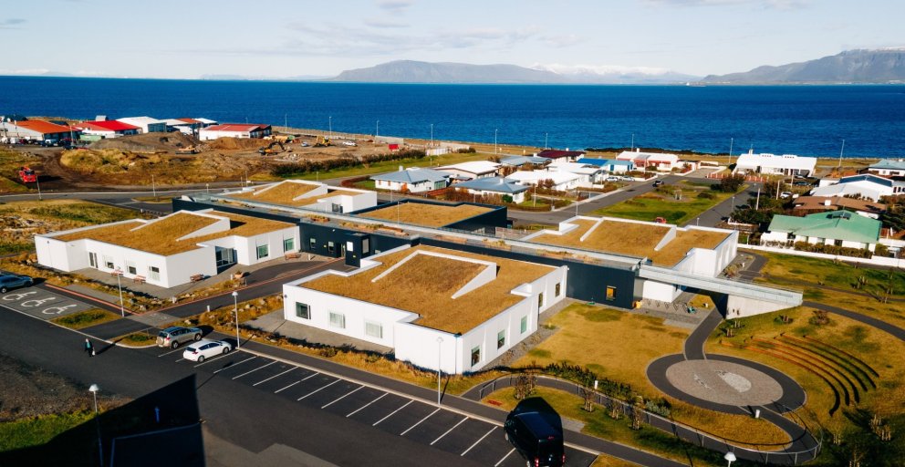 Fasteignin Safnatröð 1 Seltjarnarnesi fer í söluferli