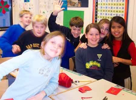 Skólastarf hefst í dag