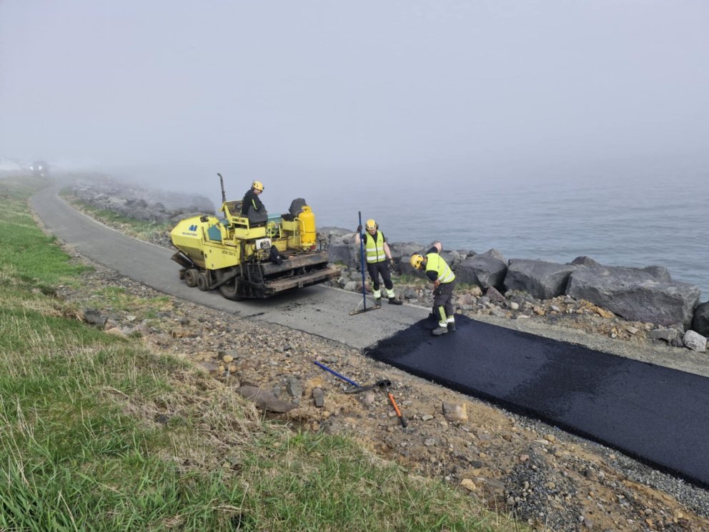 Malbikun á göngustígunum