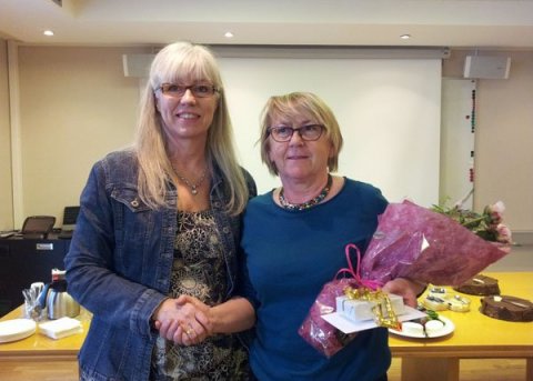 Steinunn Árnadóttir, fyrsti garðyrkjustjóri bæjarins, kveður