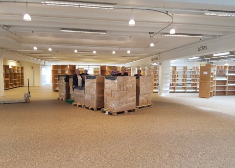 Tómlegt um að litast í Bókasafninu