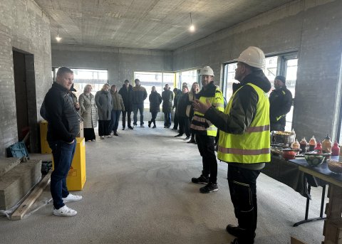 Fyrsta áfanga byggingar nýs leikskóla lokið