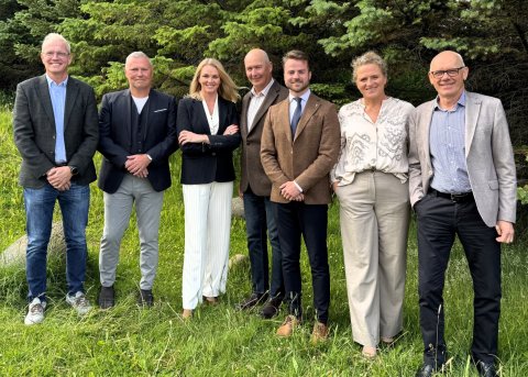 Bæjarstjórn Seltjarnarness 2026-2030. Fv. Björn Jóhannesson, Þór Sigurgeirsson, Elísabet Einarsdótti&hellip;