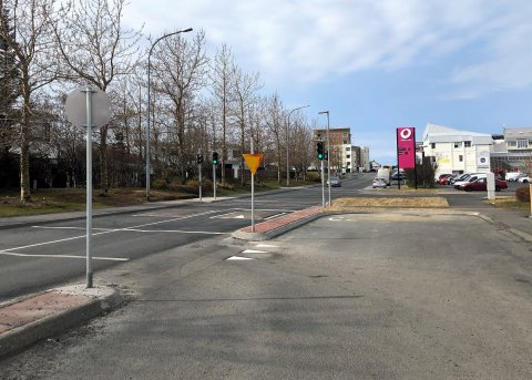 Framkvæmdum lokið við Eiðistorg