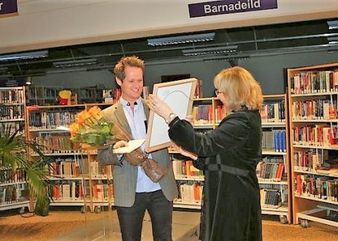 Jóhann G. Jóhannsson bæjarlistamaður 2012