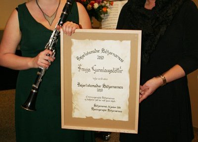 Bæjarlistamaður Seltjarnarness 2010 er Freyja Gunnlaugsdóttir klarínettuleikari