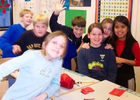 Skólastarf hefst í dag