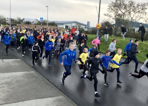 Skólahlaup Valhúsaskóla var haldið í dag